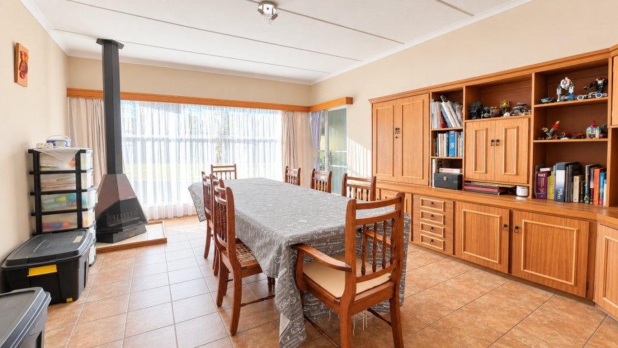 4 Bedroom Property for Sale in Flamwood North West